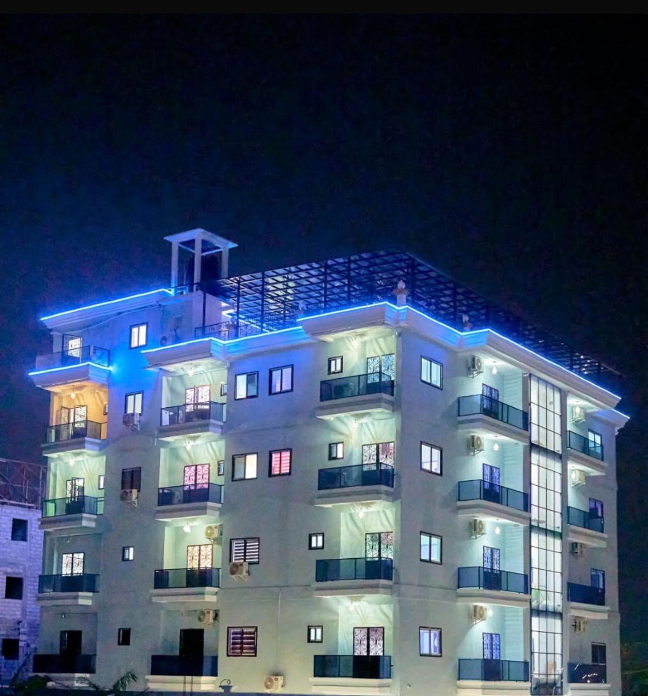 Elite Complex Hotel Yaoundé Exterior foto